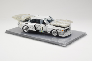 BMW 3.0 CSL Art Car Frank Stella Minichamps 1:18 80430150928 Diecast — photo 4 of 6