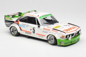 BMW 3.0 CSL E9 #5 Assoc Interim J-C. Chavan / A. Detrin Winners 24 Hours of Spa 1976 Minichamps 1:18 155762505 Diecast — photo 4 of 6