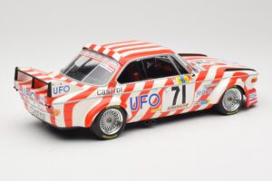 BMW 3.0 CSL E9 #71 Luigi Racing P. Xhenceval / J. Dieudonné 24 Hours of Le Mans 1977 Minichamps 1:18 155772571 Diecast — photo 2 of 6