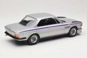 BMW 3.0 CSL E9 Polaris Silver Minichamps 1:18 155028135 Diecast — photo 2 of 6