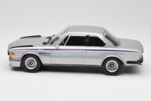 BMW 3.0 CSL E9 Polaris Silver Minichamps 1:18 155028135 Diecast — photo 3 of 6