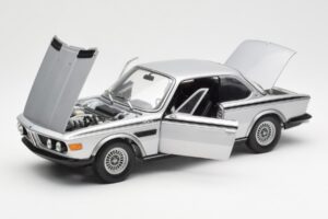 BMW 3.0 CSL E9 Silver Minichamps 1:18 180029020 Diecast — photo 2 of 8