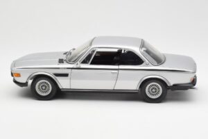 BMW 3.0 CSL E9 Silver Minichamps 1:18 180029020 Diecast — photo 4 of 8