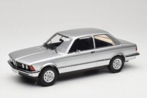BMW 320 E21 Silver Minichamps 1:18 107024200 Resin