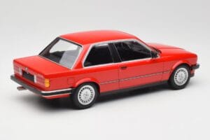 BMW 323i E21 Red Minichamps 1:18 155026000 Diecast — photo 2 of 6