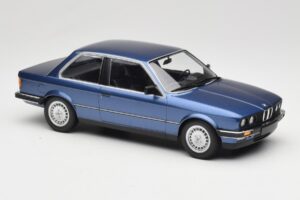 BMW 323i E30 Blue Metallic Minichamps 1:18 155026002 Diecast — photo 4 of 6