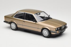 BMW 323i E30 Brown Metallic Minichamps 1:18 155026004 Diecast — photo 4 of 6