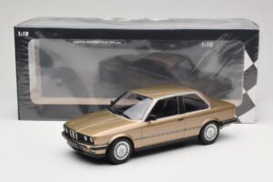 BMW 323i E30 Brown Metallic Minichamps 1:18 155026004 Diecast — photo 6 of 6