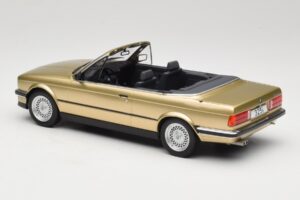 BMW 325i E30 Cabriolet Beige MCG 1:18 MCG18544 Diecast — photo 5 of 6