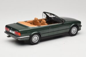 BMW 325i E30 Cabriolet Green MCG 1:18 MCG18545 Diecast — photo 2 of 6