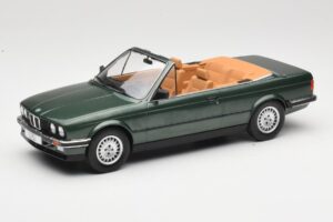 BMW 325i E30 Cabriolet Green MCG 1:18 MCG18545 Diecast
