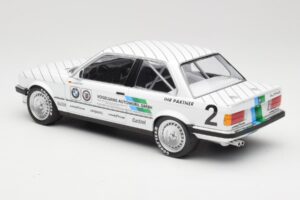 BMW 325i E30 #2 O. Manthey Vogelsang Automobile 3rd Place Eifel Race DTM 1986 Minichamps 1:18 155862602 Diecast — photo 5 of 6