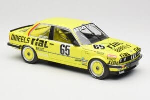 BMW 325i E30 #65 Auto Budde D. Hamelmann / K. Walterscheid 24 Hours Nürburgring 1986 Minichamps 1:18 155862665 Diecast — photo 4 of 6
