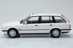 BMW 325i E30 Touring White Limited Edition Norev 1:18 183217 Diecast — photo 3 of 6