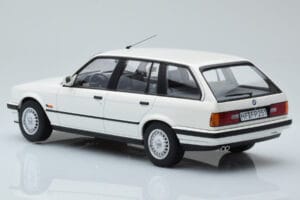 BMW 325i E30 Touring White Limited Edition Norev 1:18 183217 Diecast — photo 5 of 6