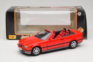 BMW 325i E36 Convertible Red Maisto 1:18 50229 Diecast — photo 8 of 8