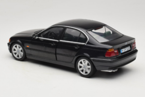 BMW 328i E46 Black UT Models 1:18 80439422373 Diecast — photo 7 of 8