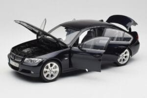 BMW 330i E46 Black Kyosho 1:18 08731RB Diecast — photo 2 of 8