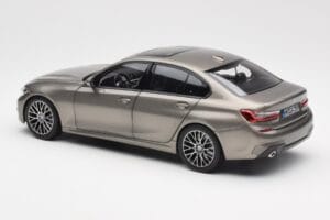 BMW 330i G20 Silver Norev 1:18 183275 Diecast — photo 7 of 8