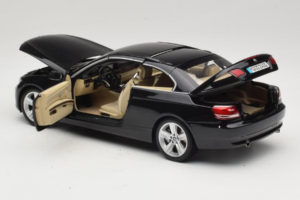 BMW 335i E93 Cabriolet Sapphire Black Kyosho 1:18 80430413375 Diecast — photo 7 of 10