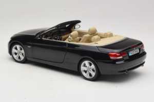BMW 335i E93 Cabriolet Sapphire Black Kyosho 1:18 80430413375 Diecast — photo 9 of 10