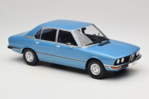 BMW 5 Series E12 Blue MCG 1:18 MCG18541 Diecast — photo 4 of 6