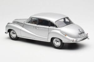 BMW 502 2.6 Luxus Super Silver AUTOart 1:18 70593 Diecast — photo 7 of 8