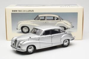 BMW 502 2.6 Luxus Super Silver AUTOart 1:18 70593 Diecast — photo 8 of 8