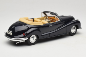 BMW 502 Cabriolet Black Maisto 1:18 31817 Diecast — photo 3 of 8