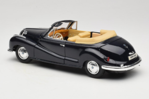 BMW 502 Cabriolet Black Maisto 1:18 31817 Diecast — photo 7 of 8