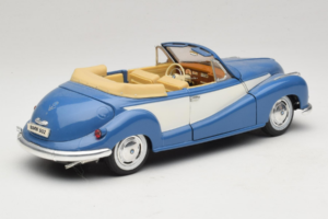 BMW 502 Cabriolet Blue Tchibo 1:18 45396 Diecast — photo 3 of 8