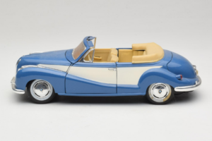 BMW 502 Cabriolet Blue Tchibo 1:18 45396 Diecast — photo 4 of 8