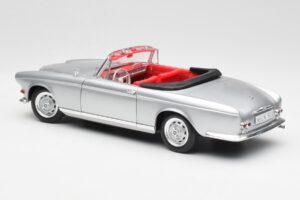 BMW 503 Silver Revell 1:18 18787 Diecast — photo 7 of 8