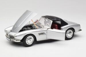 BMW 507 Silver Revell 1:18 9034 Diecast — photo 2 of 8