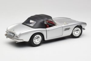 BMW 507 Silver Revell 1:18 9034 Diecast — photo 3 of 8