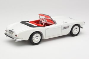 BMW 507 Touring Sport Feather White Revell 1:18 8810 Diecast — photo 3 of 8