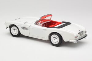 BMW 507 Touring Sport Feather White Revell 1:18 8810 Diecast — photo 7 of 8