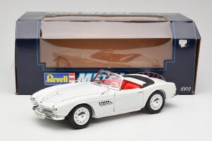 BMW 507 Touring Sport Feather White Revell 1:18 8810 Diecast — photo 8 of 8