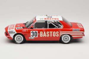 BMW 528i E28 #30 D. Quester / A. Hahne / E. Joosen 24 Hours of Spa Winner 1982 IXO 1:18 18RMC182A Diecast — photo 3 of 6