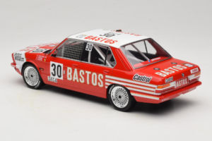 BMW 528i E28 #30 D. Quester / A. Hahne / E. Joosen 24 Hours of Spa Winner 1982 IXO 1:18 18RMC182A Diecast — photo 5 of 6