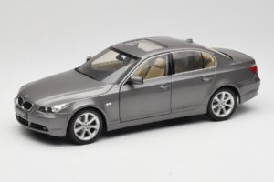 BMW 530i E60 Grey Metallic Revell 1:18 08841 Diecast