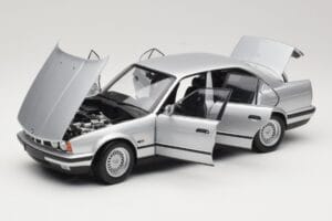 BMW 535i E34 Silver Minichamps 1:18 100024005 Diecast — photo 2 of 8