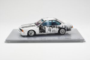 BMW 635 CSi E24 Art Car Robert Rauschenberg AUTOart 1:18 80430150924 Diecast — photo 3 of 8