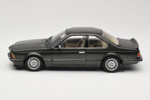 BMW 635 CSi E24 Malachit Green Metallic AUTOart 1:18 70522 Diecast — photo 4 of 8