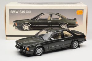 BMW 635 CSi E24 Malachit Green Metallic AUTOart 1:18 70522 Diecast — photo 8 of 8