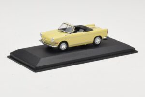 BMW 700 Cabriolet Yellow Minichamps 1:43 BMW002 Diecast — photo 2 of 4