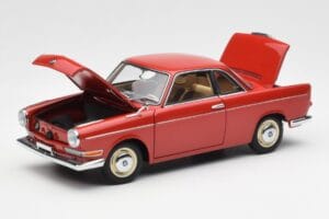 BMW 700 Sport Coupe Spanish Red AUTOart 1:18 70652 Diecast — photo 2 of 8