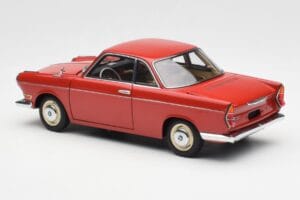 BMW 700 Sport Coupe Spanish Red AUTOart 1:18 70652 Diecast — photo 7 of 8