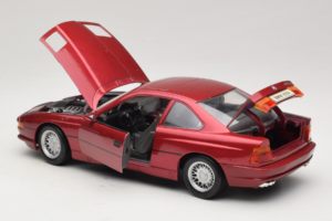 BMW 850i E31 Red Tchibo 1:18 36157 Diecast — photo 5 of 8