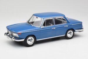 BMW 2000 Tilux E120 Caribe Blue MCG 1:18 MCG18291 Diecast